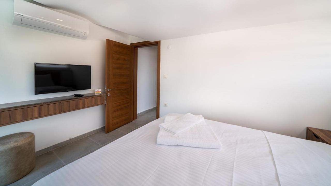 Midpoint Suites Fethiye Esterno foto